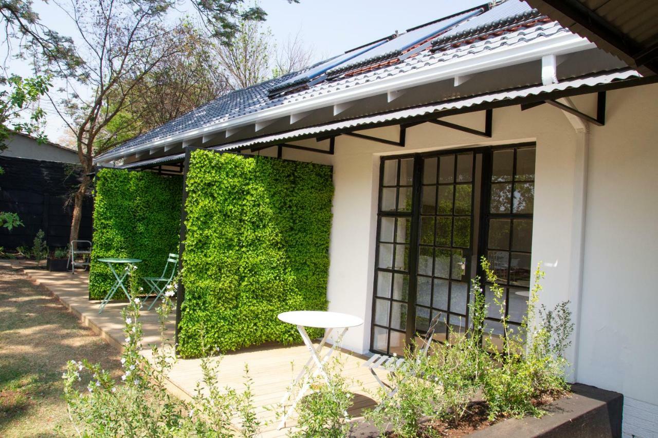 Ena Guesthouse Joanesburgo Exterior foto